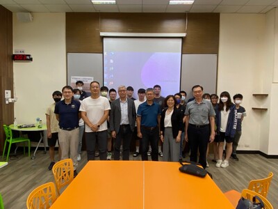 陳鶴文教授專題演講圖片